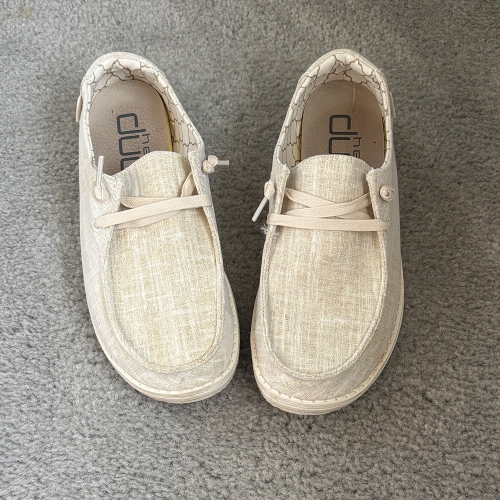 Hey Dude Womens Tan Moccasins with slight Sparkle